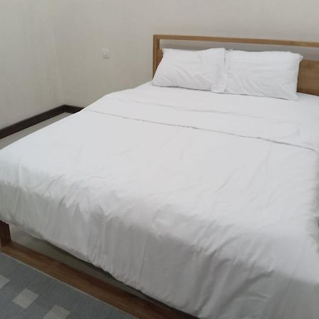 Sunset Boulevard, Grand Bay Luaran gambar